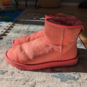 UGG Classic Mini II Stitch Water-Resistant Booties